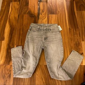 Old Navy Gray Ballerina Jeggings, NWT, 14 plus